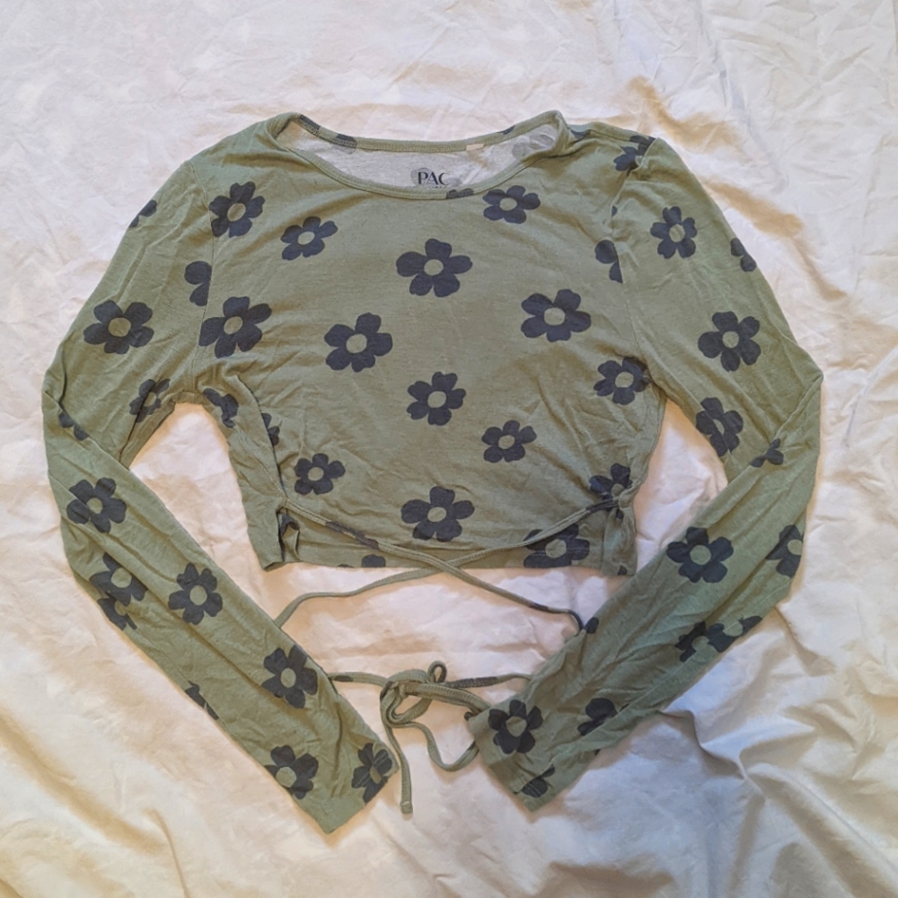 Pacsun flower crop